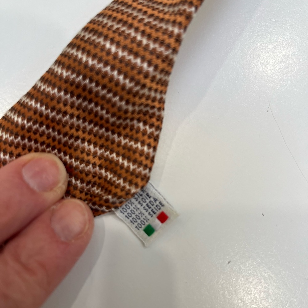 L’uomo di Colosso Pisano 100% silk designer tie. Fabrics by Ermenegildo Zegna. - Picture 4 of 5